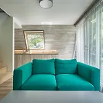 Zen Garden Resort, شقة