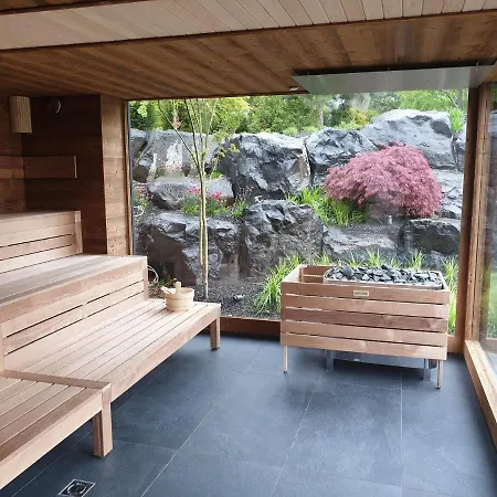 Zen Garden Resort, Zánka