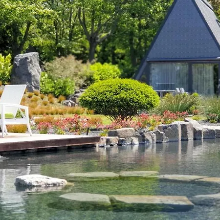 Zen Garden Resort, *