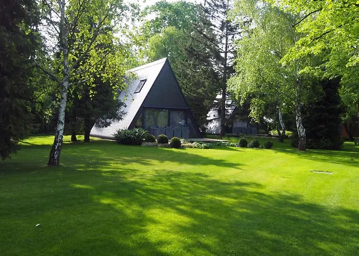 Zen Garden Resort, דירה Zánka